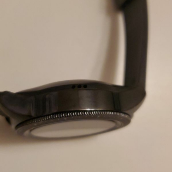 Samsung Watch R810 - Picture 2 of 7